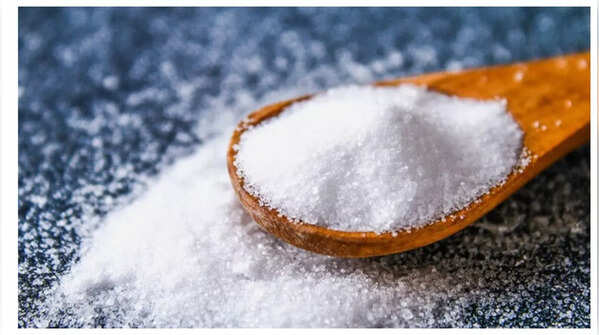 Hydration and sugar avoidance