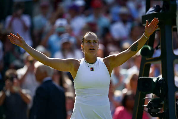 Aryna Sabalenka wins against Laura Siegemund